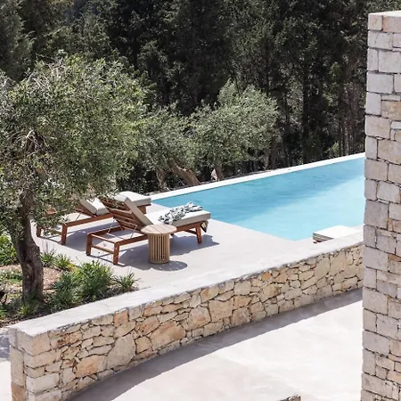 Bacchetta Magica By Paxosretreats Gaios