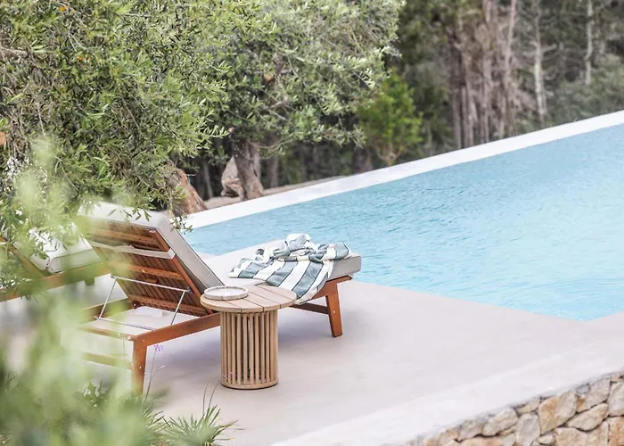 Bacchetta Magica By Paxosretreats Gaios